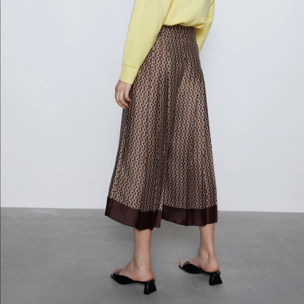 Zara Brown Patterned Wide-Leg Pants - Picture 3 of 8